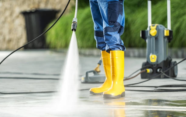 Best Garage Pressure Washing  in Melrose, MA